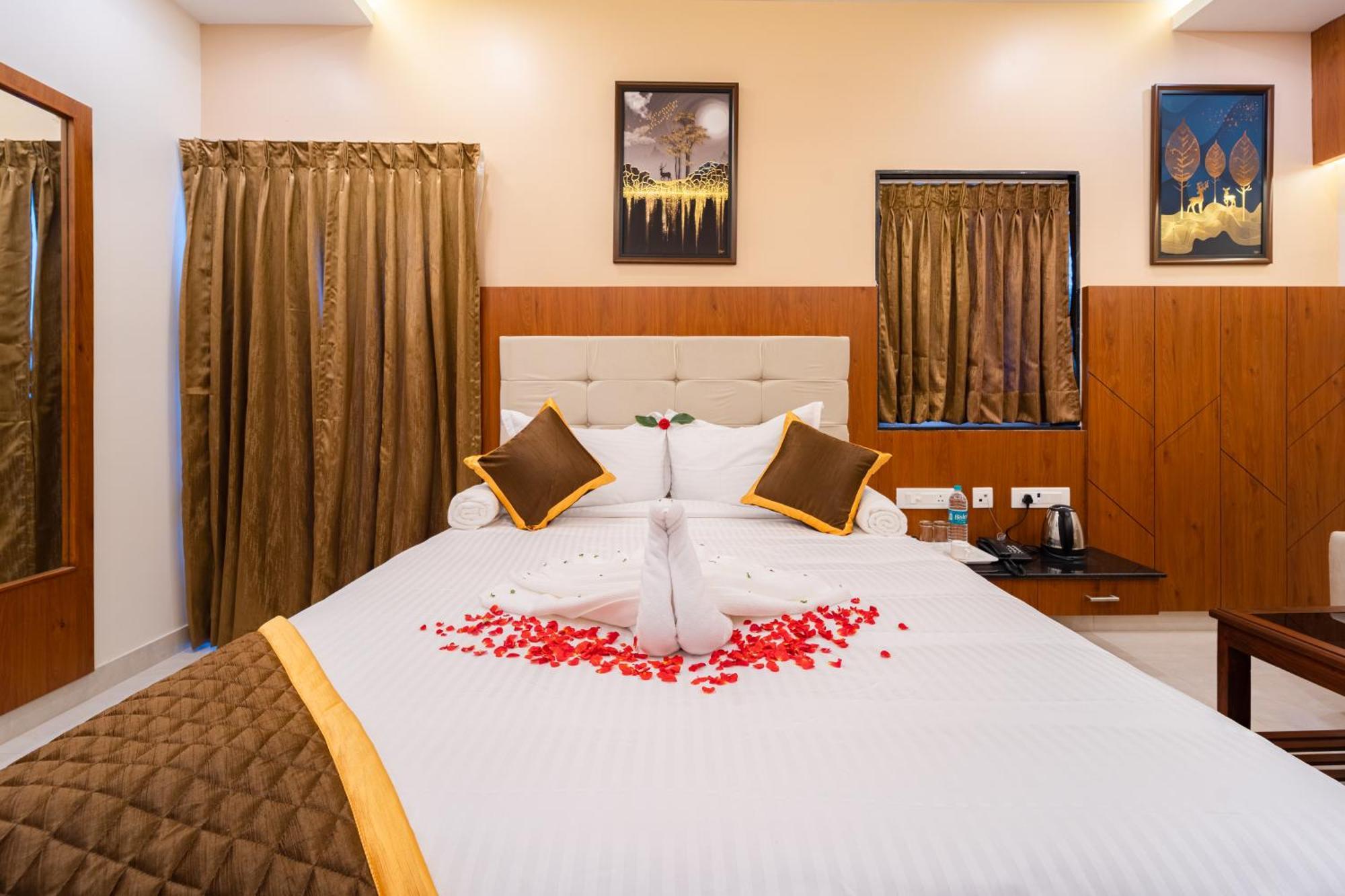 Welcome Grand Residency Pondicherry Exterior photo